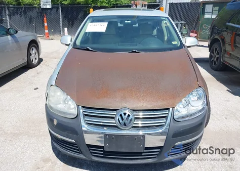 2010 Volkswagen Jetta Se from USA, damaged, VIN 3VWRX7AJXAM044179